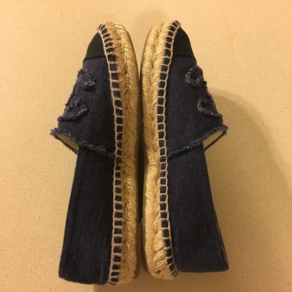CHANEL denim espadrilles 😎 - Picture 4 of 6